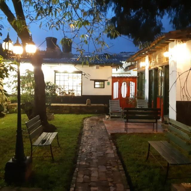 Cedron Hostel Богота Екстер'єр фото